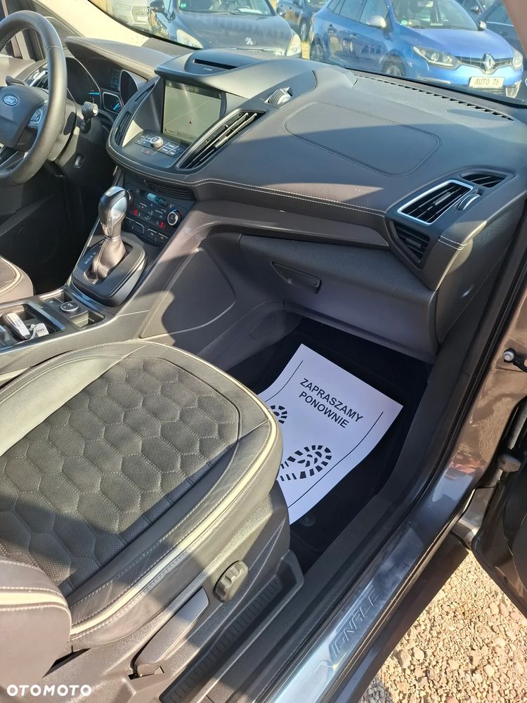 Ford Kuga 2.0 TDCi 4x4 Vignale - 26