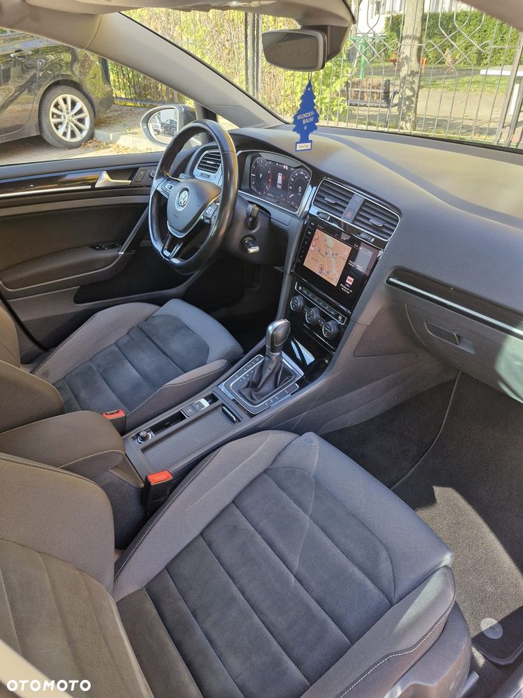 Volkswagen Golf - 7