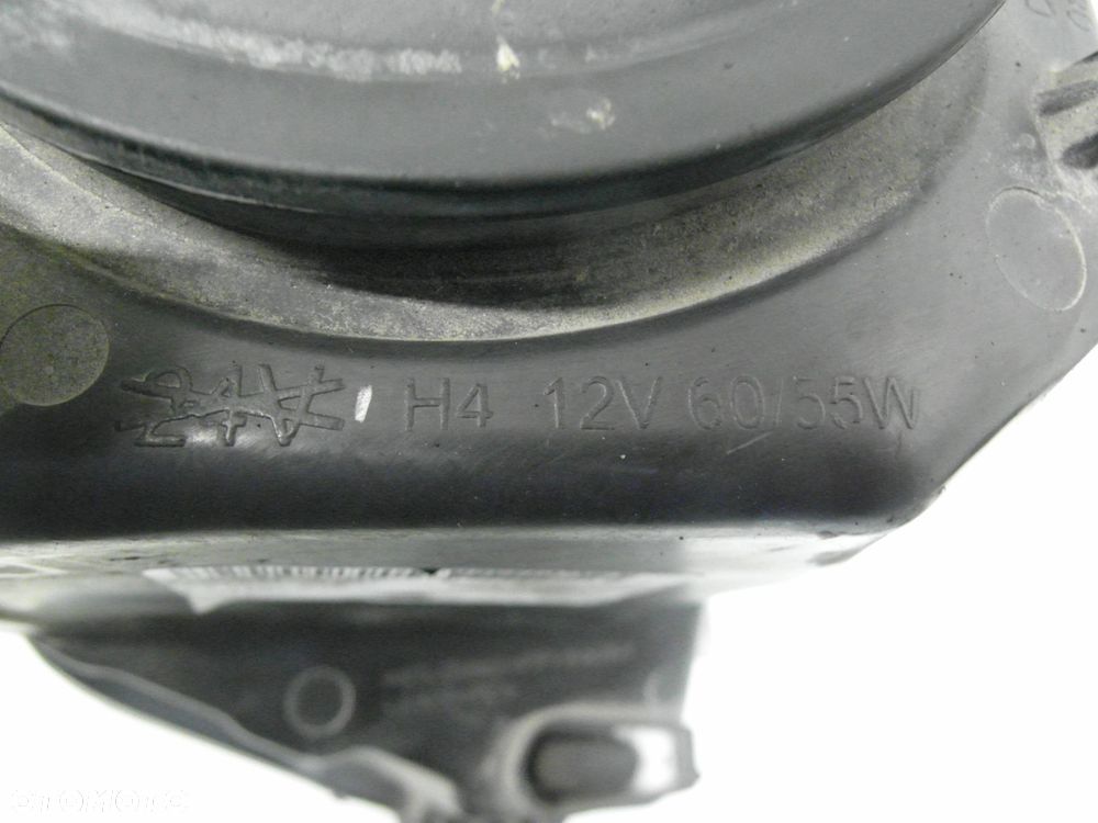 LAMPA PRAWA PRZEDNIA SKODA FABIA II - 3