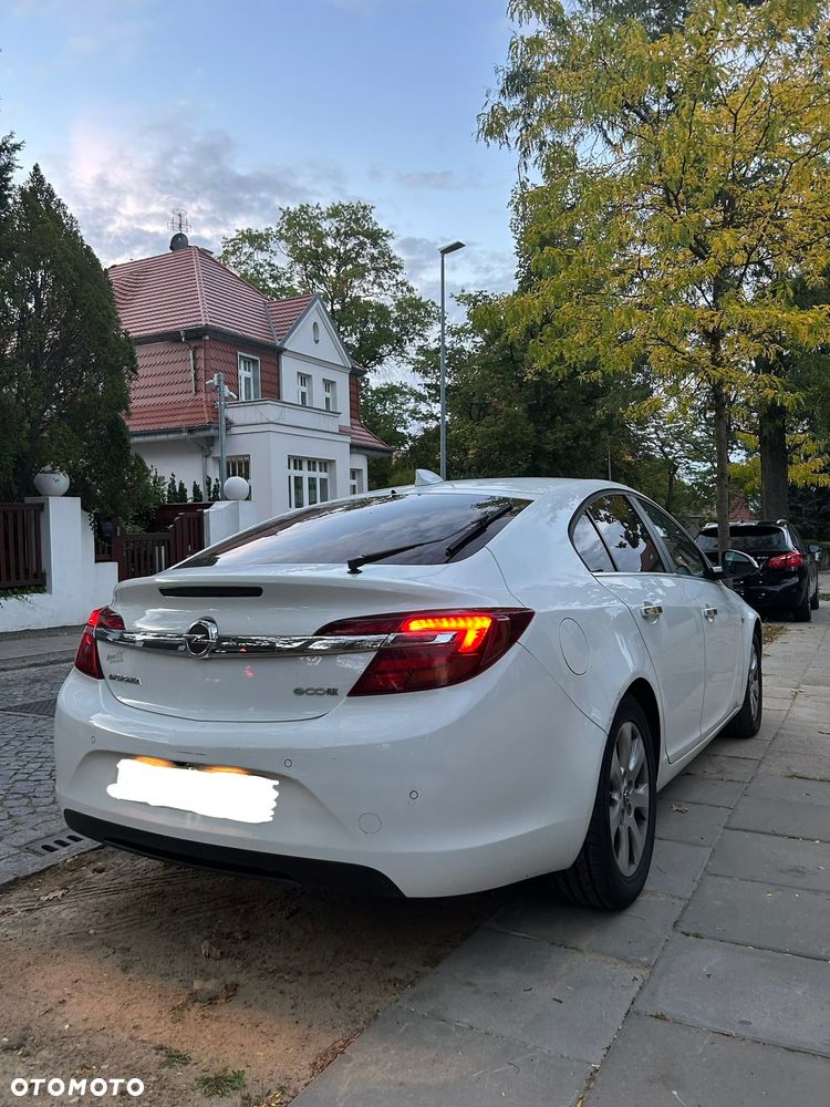 Opel Insignia - 4