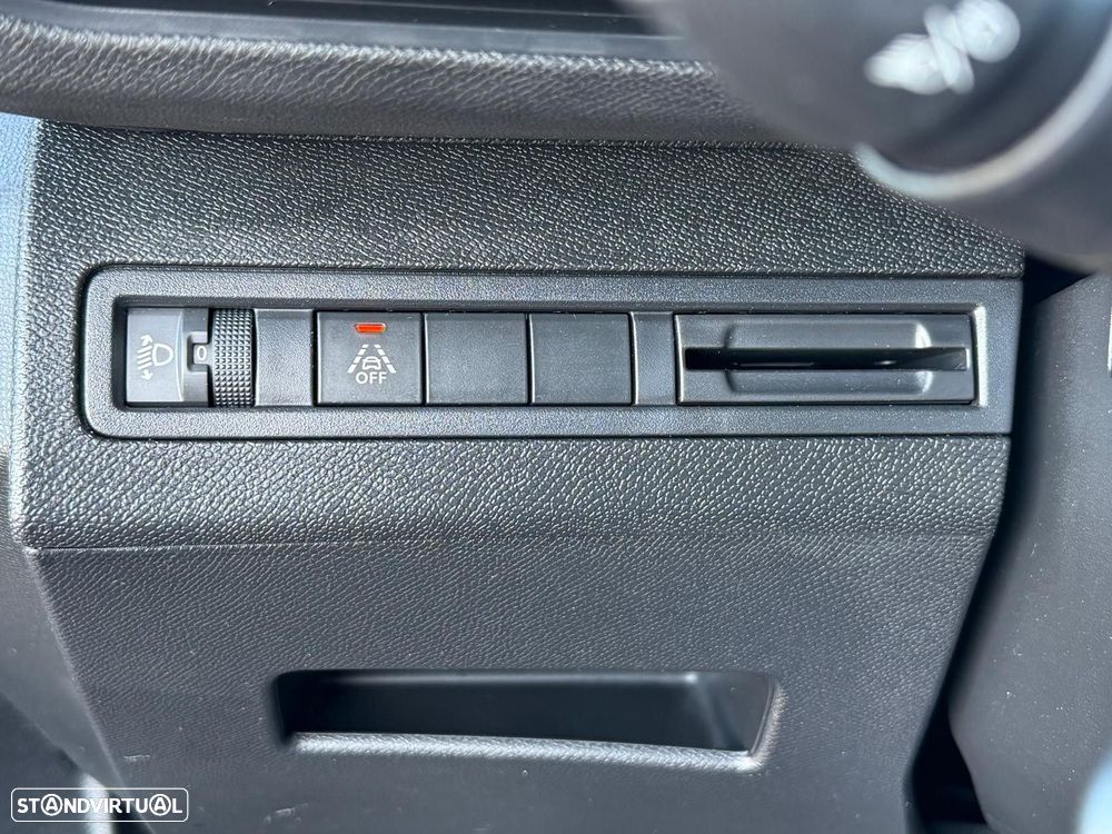 Peugeot 5008 1.5 BlueHDi Active Pack EAT8 - 19