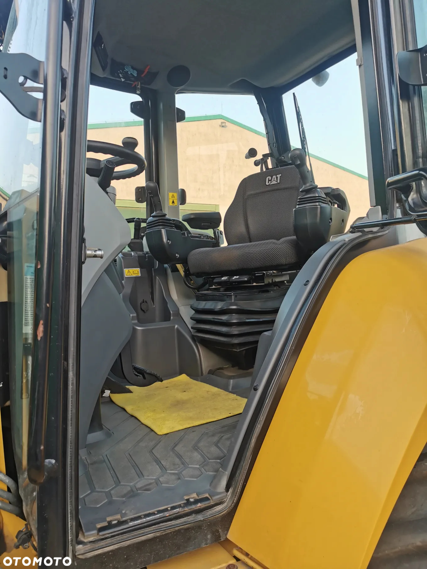 Caterpillar Caterpillar CAT 432F2 2021r łyżka skrętna 2700mth - 32