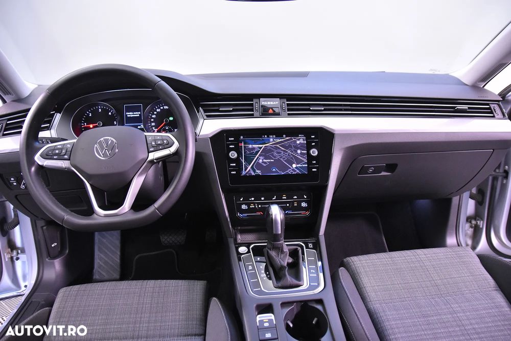Volkswagen Passat - 9
