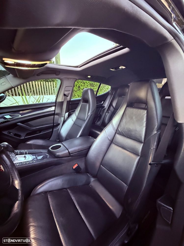 Porsche Panamera 3.0 V6 - 22