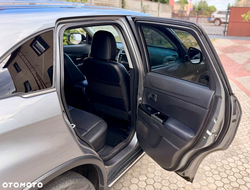 Citroën C4 Aircross 1.6 HDi STT 4x2 Exclusive - 12