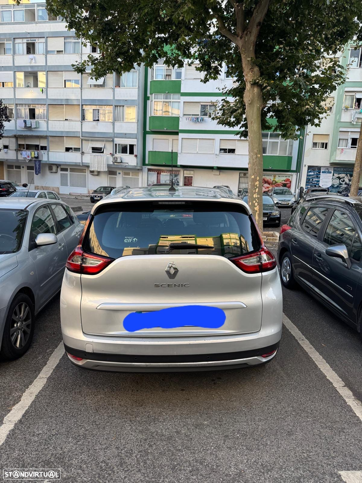 Renault Grand Scénic 1.5 dCi Luxe EDC SS - 4