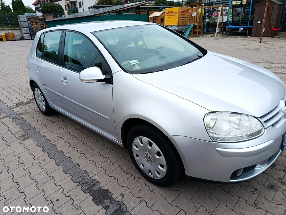 Volkswagen Golf 1.6 Trendline - 1
