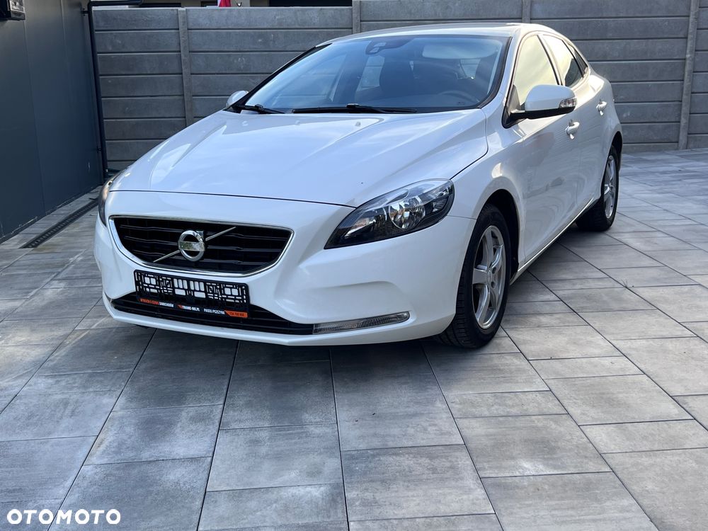 Volvo V40 T2 - 11