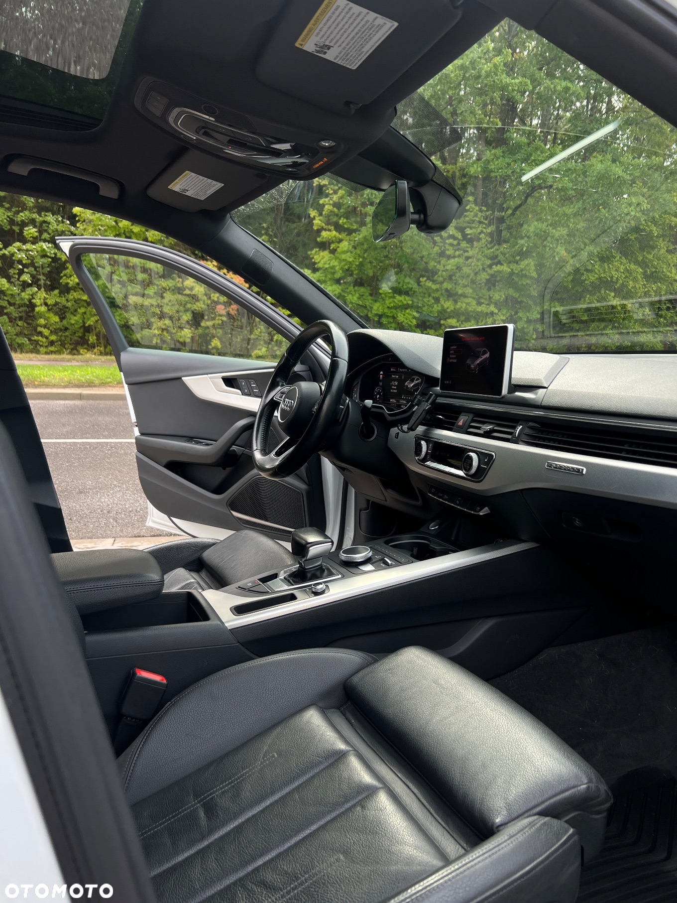 Audi A4 2.0 TFSI Quattro Design S tronic - 9