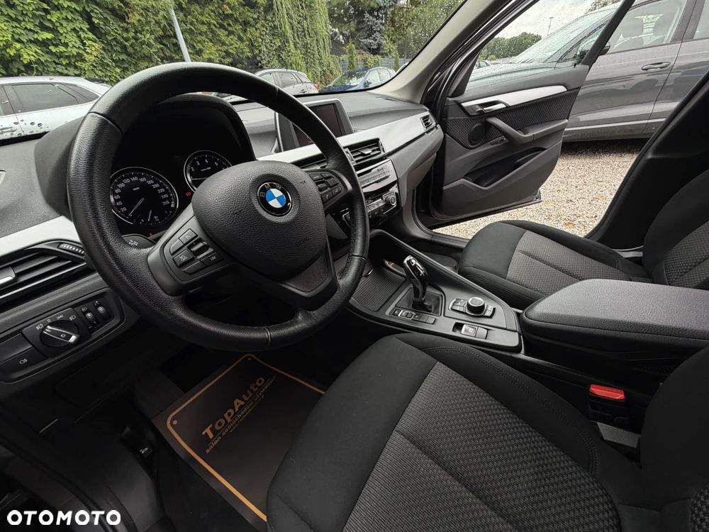BMW X1 sDrive20i Advantage - 19