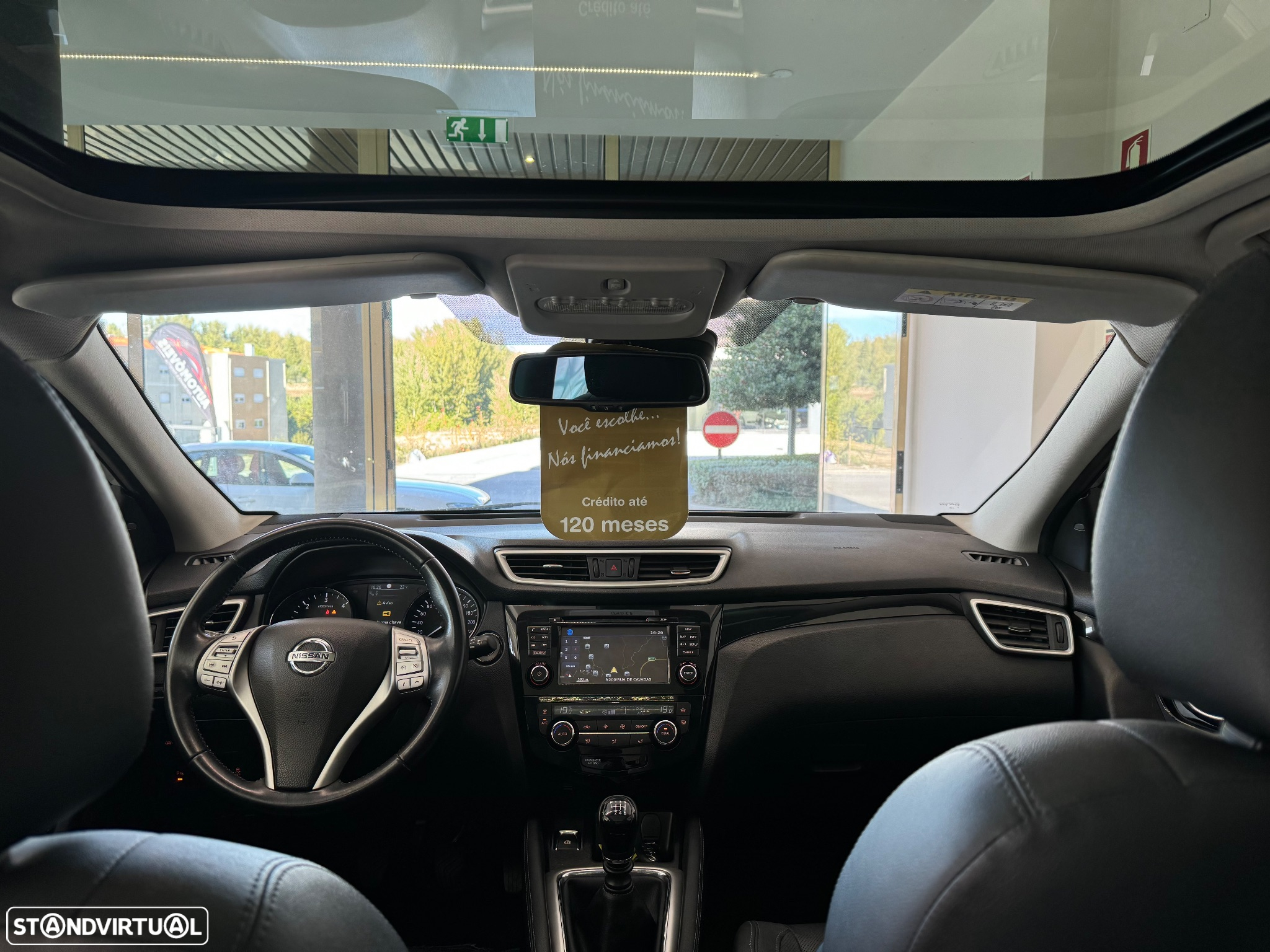 Nissan Qashqai 1.5 dCi TEKNA - 8