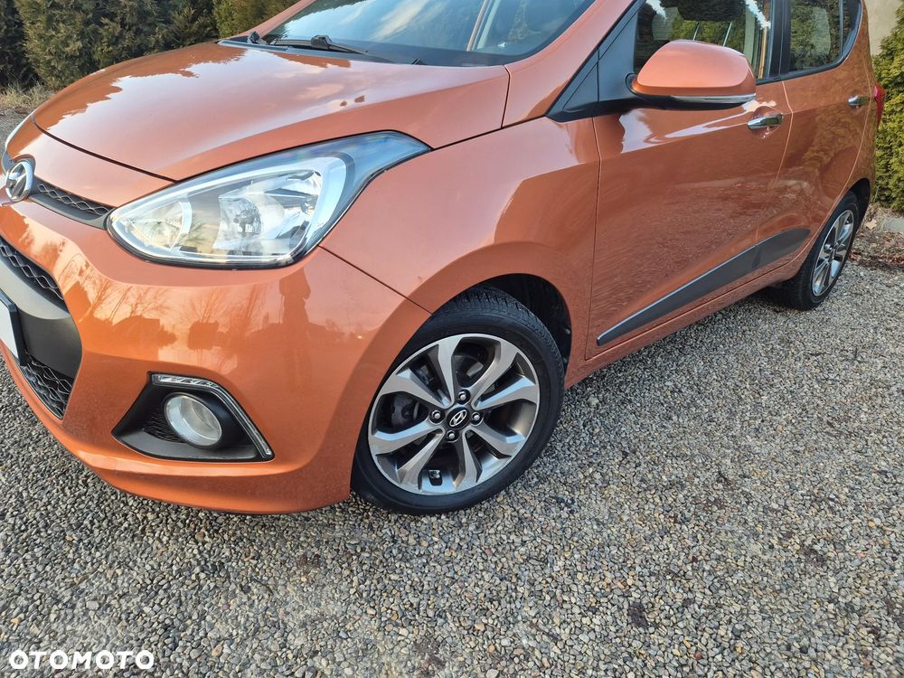 Hyundai i10 1.2 Fifa World Cup Edition - 8