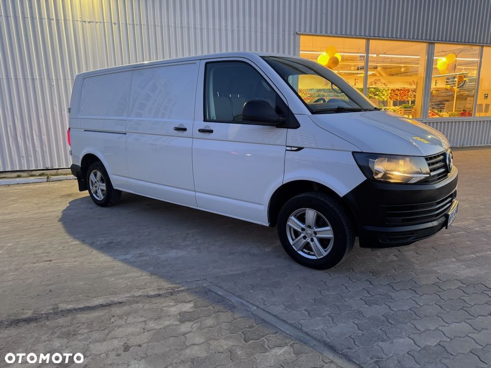 Volkswagen Transporter - 30