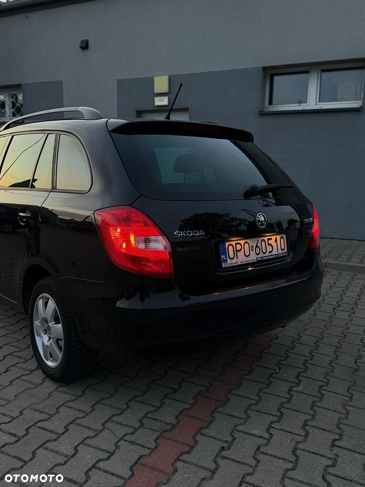 Skoda Fabia 2013 photo 5