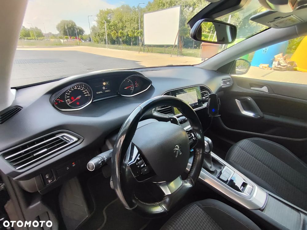 Peugeot 308 BlueHDi 130 EAT6 Stop & Start Active - 9