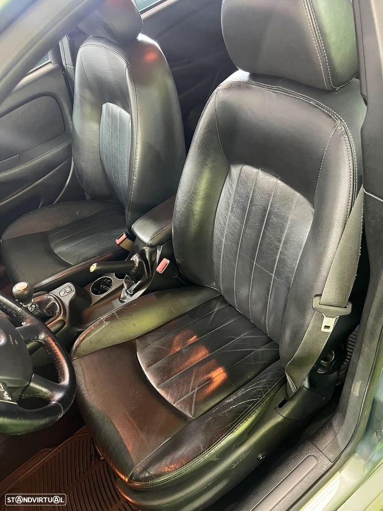 Jaguar X-Type 2.0 Executive - 11