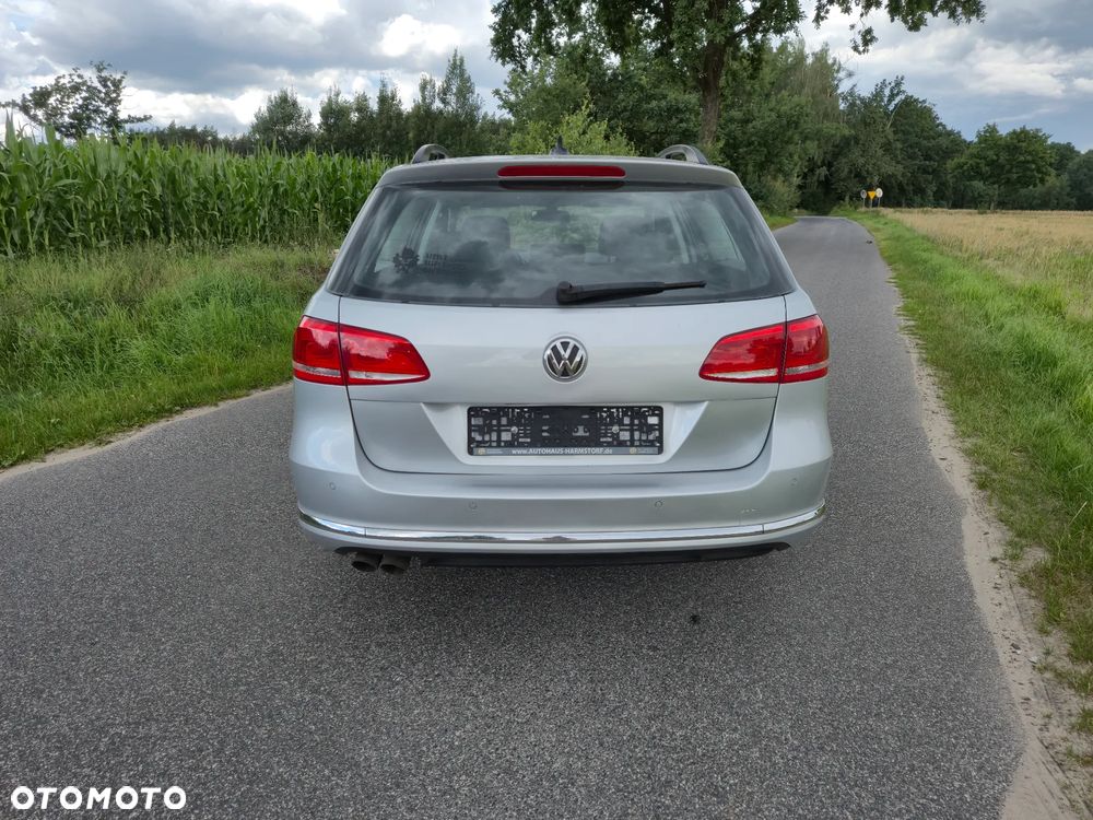 Volkswagen Passat 2.0 TDI DPF DSG Comfortline - 9