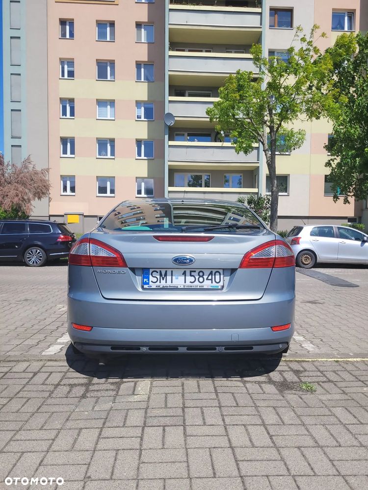 Ford Mondeo 2.0 Ghia X100 / X - 5
