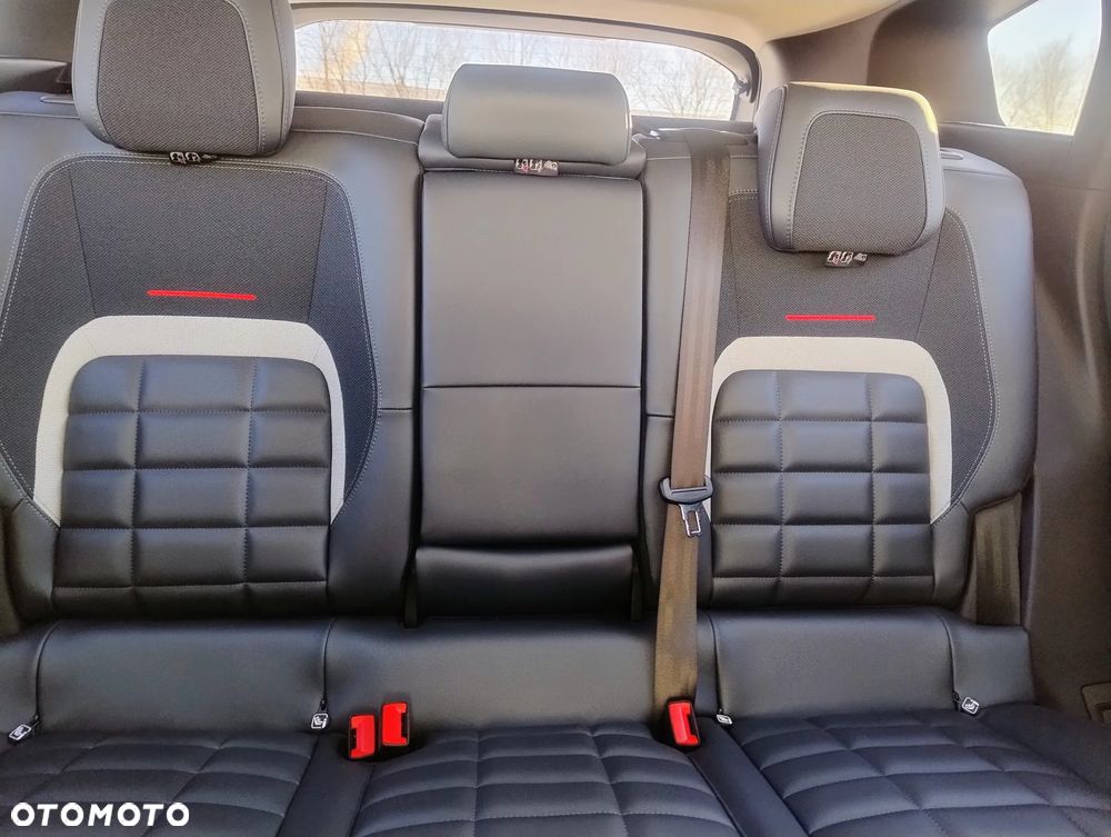 Citroën C5 Aircross 1.2 mHEV Max eDCT6 - 26