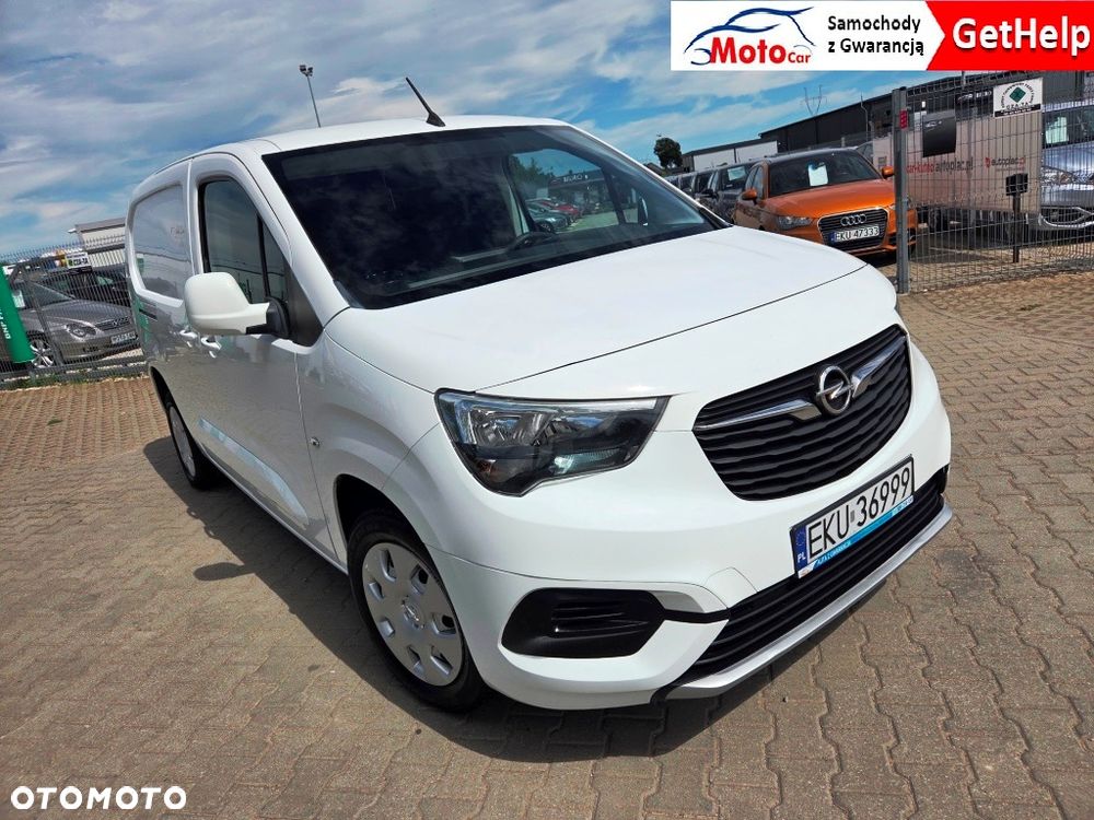 Opel COMBO - 1