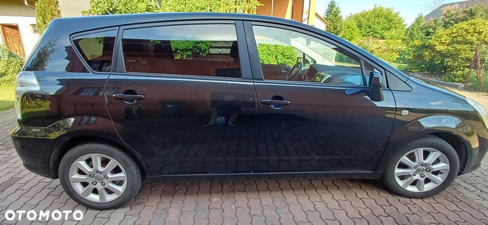 Toyota Corolla Verso - 15