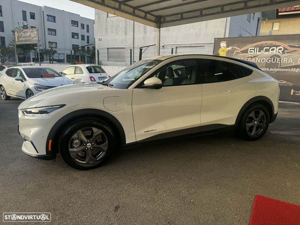 Ford Mustang Mach-E 75.7 kWh Base - 5