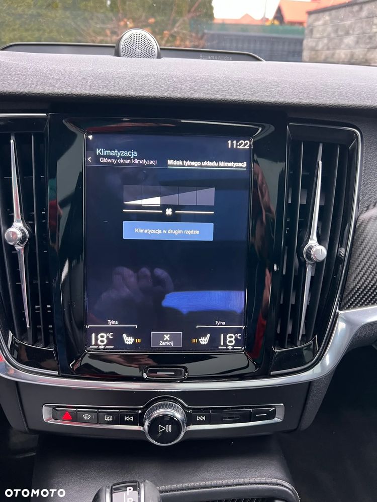 Volvo V90 D5 AWD Geartronic R Design - 25