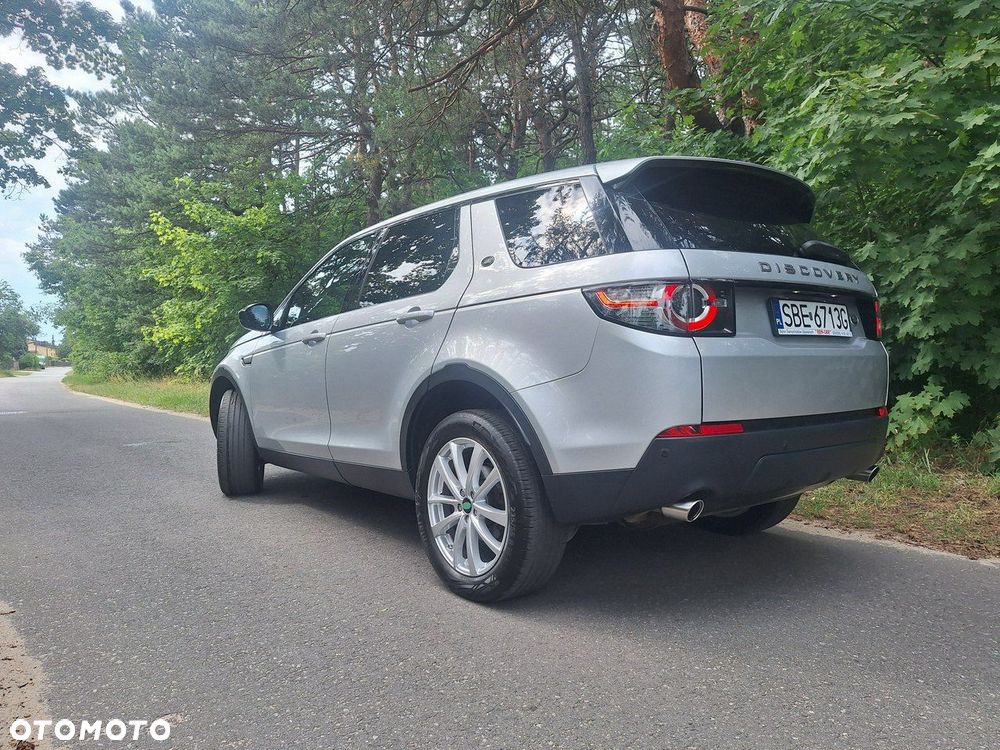 Land Rover Discovery Sport 2.0 TD4 HSE - 33