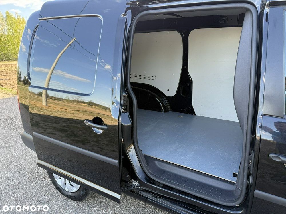 Volkswagen Caddy - 29