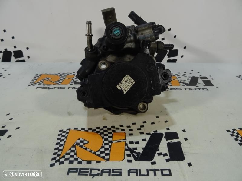 Bomba De Injeção / Alta Pressão Mercedes-Benz E-Class (W212)  A6510700 - 1