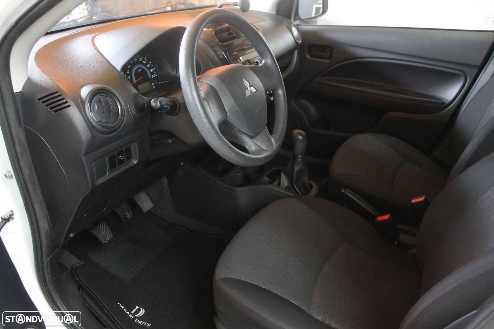 Mitsubishi Space Star 1.0 Diamant Edition - 11