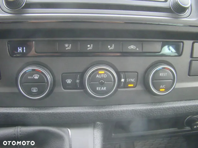 Volkswagen Transporter - 27