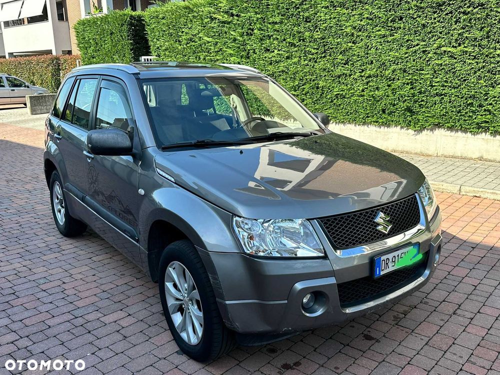 Suzuki Vitara - 1