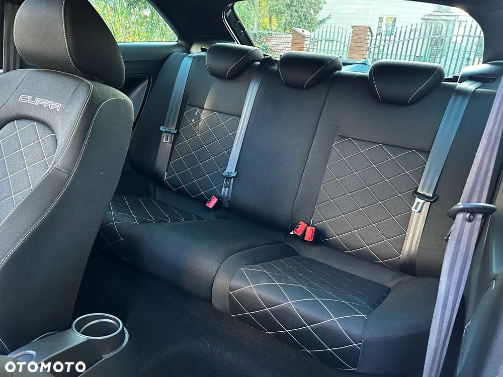 Seat Ibiza SC 1.4 TSI Cupra DSG - 13