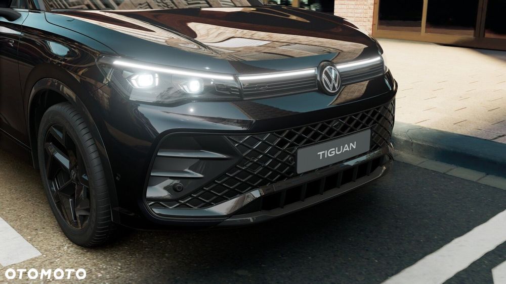 Volkswagen Tiguan 2.0 TSI 4Mot R-Line Plus DSG - 29