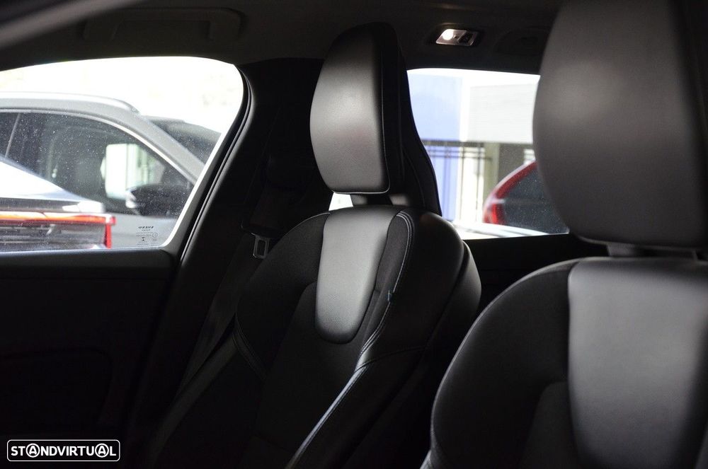 Volvo V60 Cross Country 2.0 D4 Geartronic - 10