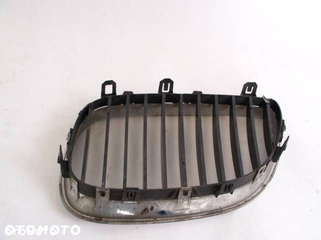 BMW V 5 E60 E61 03-10r Atrapa Grill nerka prawa - 2