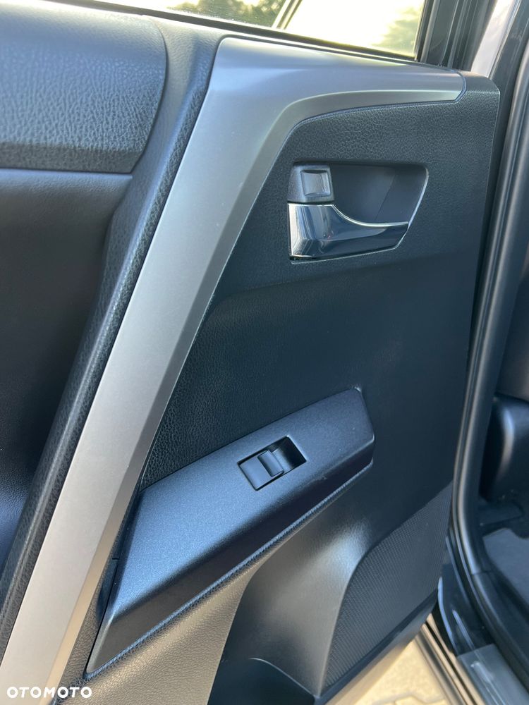 Toyota RAV4 2.0 4x4 Start&Stop Edition - 17