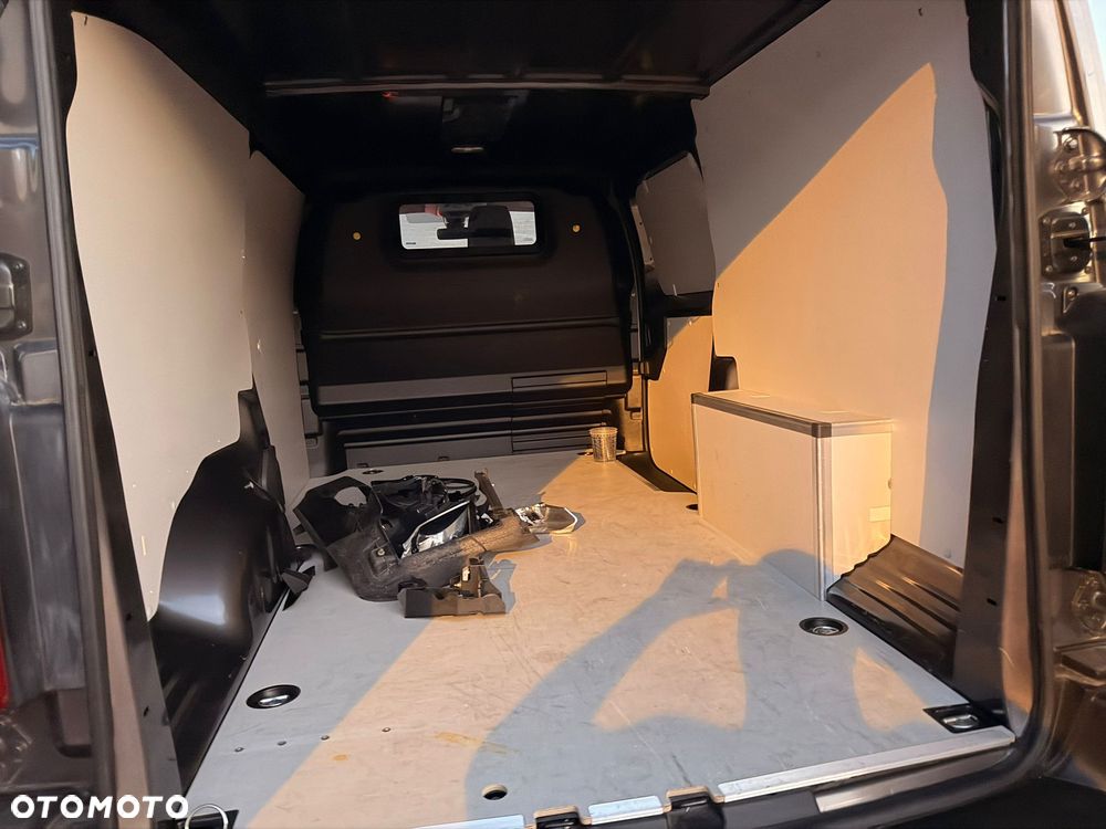 Opel VIVARO elektro 75 KWh wersja L3 faktura Vat 23% - 16