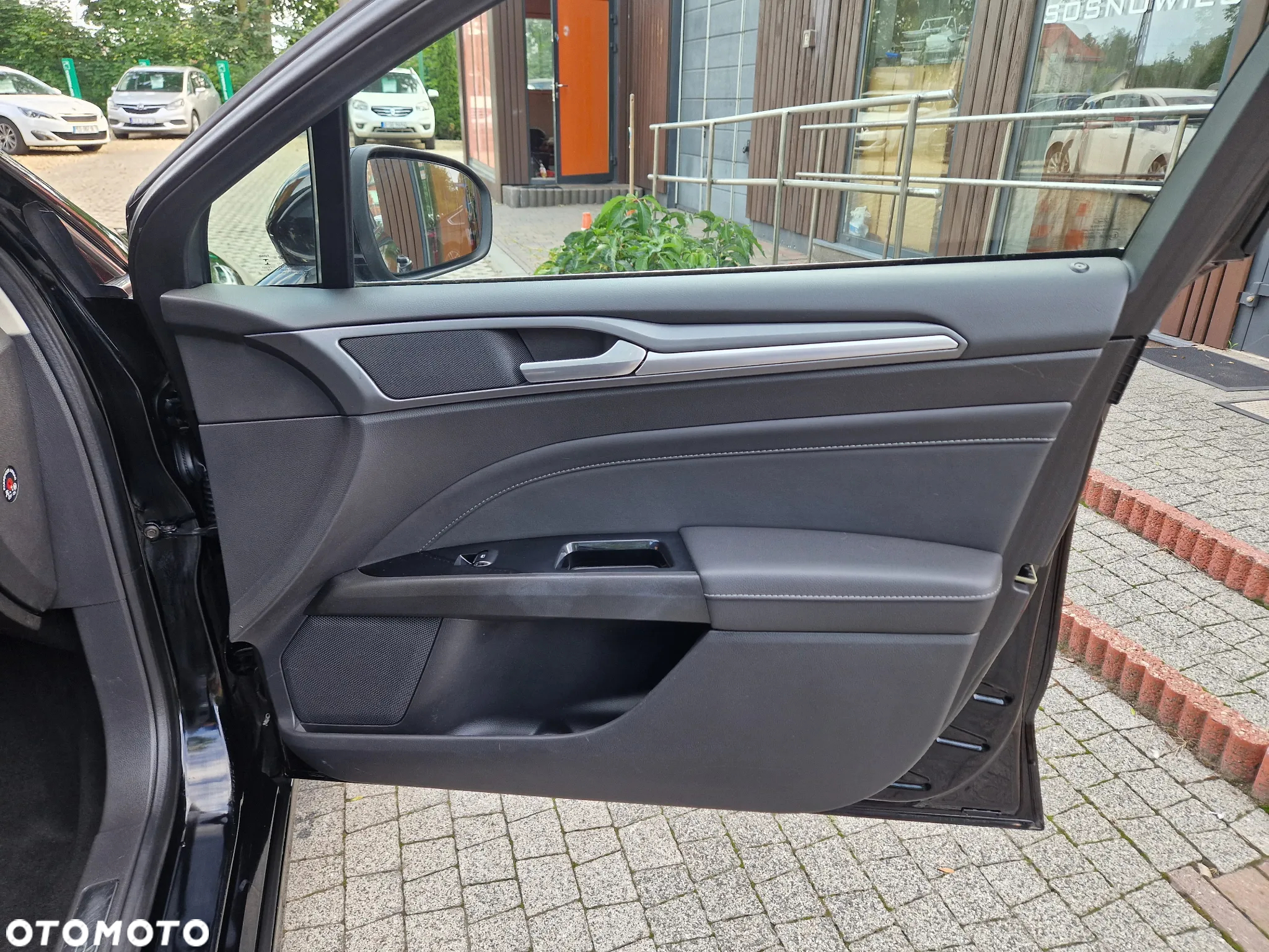 Ford Mondeo 2.0 TDCi Titanium - 35