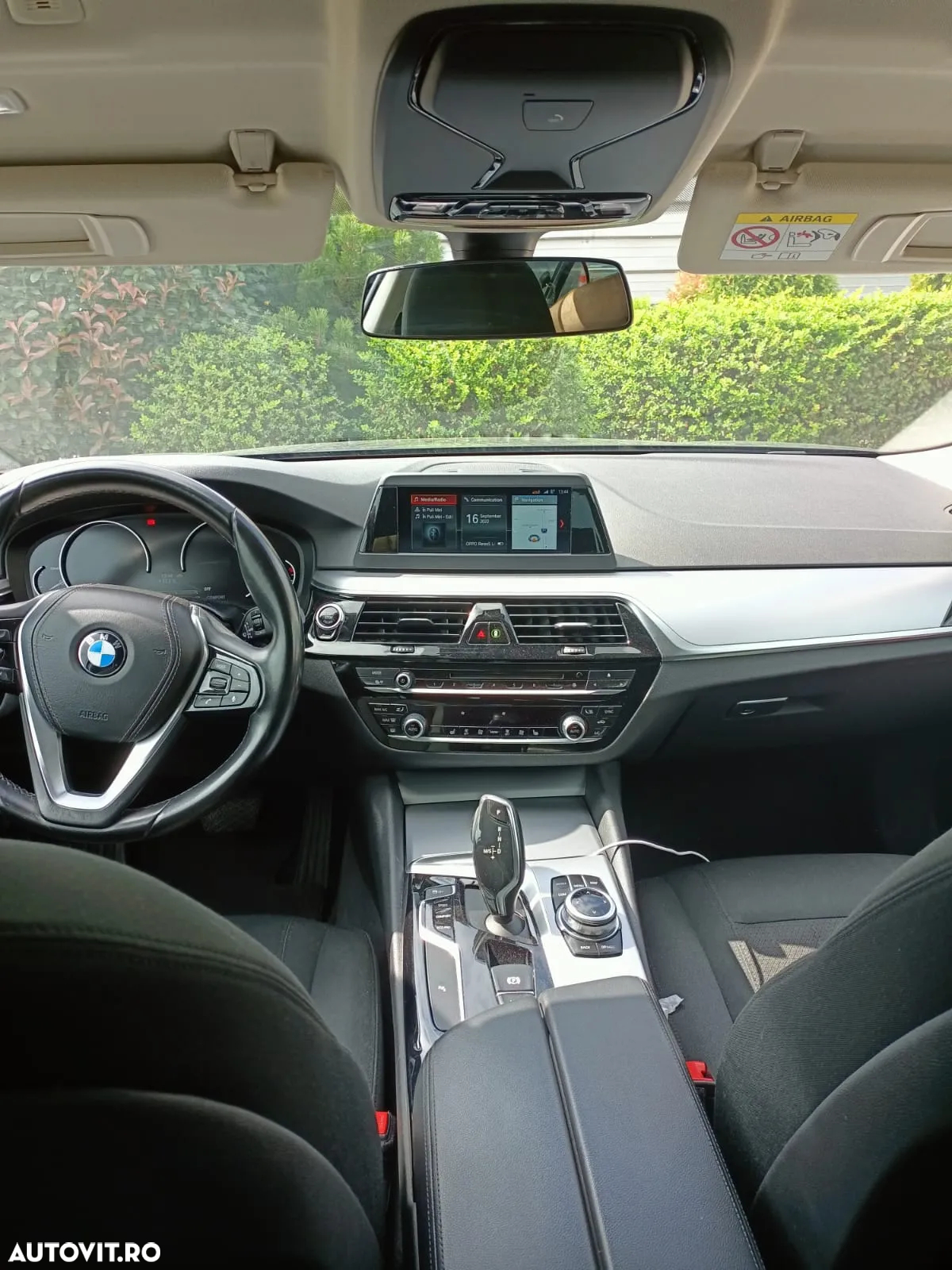 BMW Seria 5 520d AT - 2