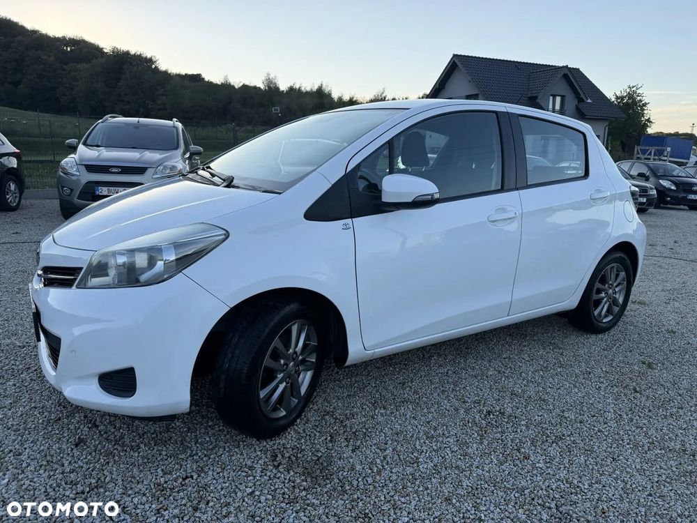 Toyota Yaris 1.33 VVT-i Edition 2014 - 10