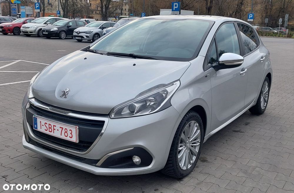 Peugeot 208 PureTech 82 Active - 5