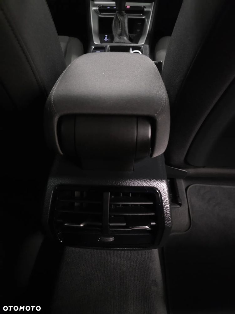 Audi Q3 35 TDI S tronic - 20