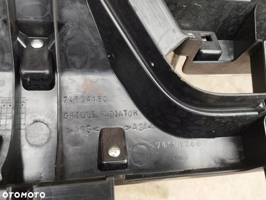 Grill Atrapa Mitsubishi Pajero IV 4 2006-2014 7450A150 - 4