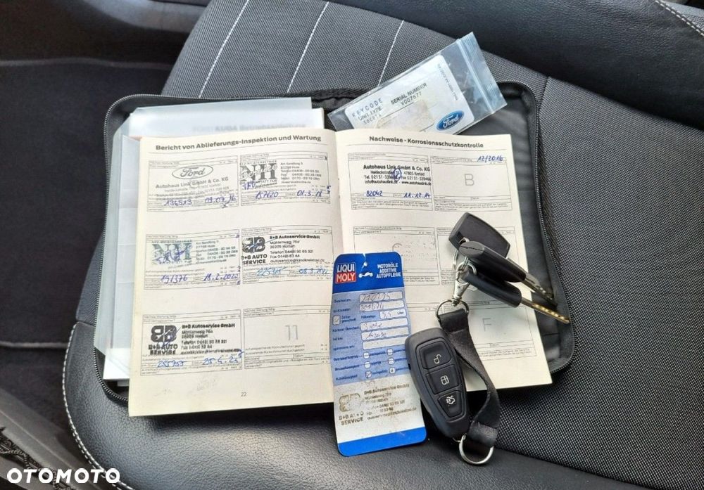 Ford Kuga - 31