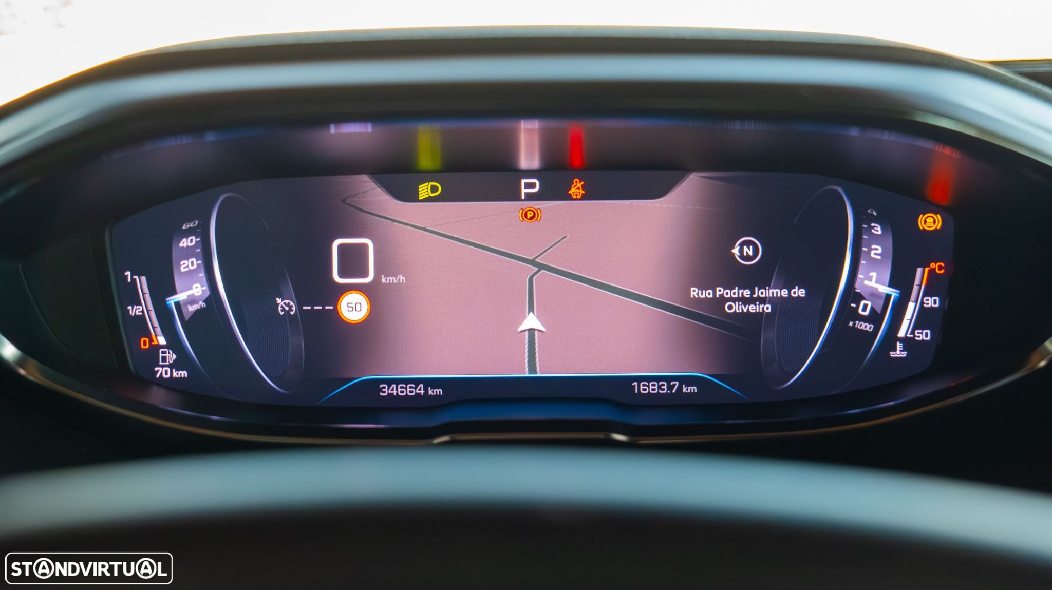 Peugeot 5008 1.2 PureTech Allure Pack EAT8 - 17