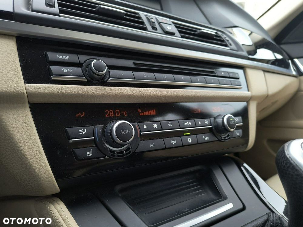 BMW Seria 5 520d - 17