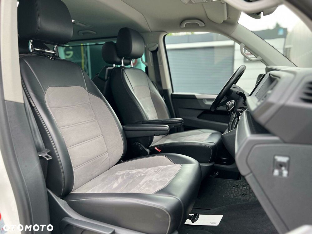 Volkswagen Multivan - 24