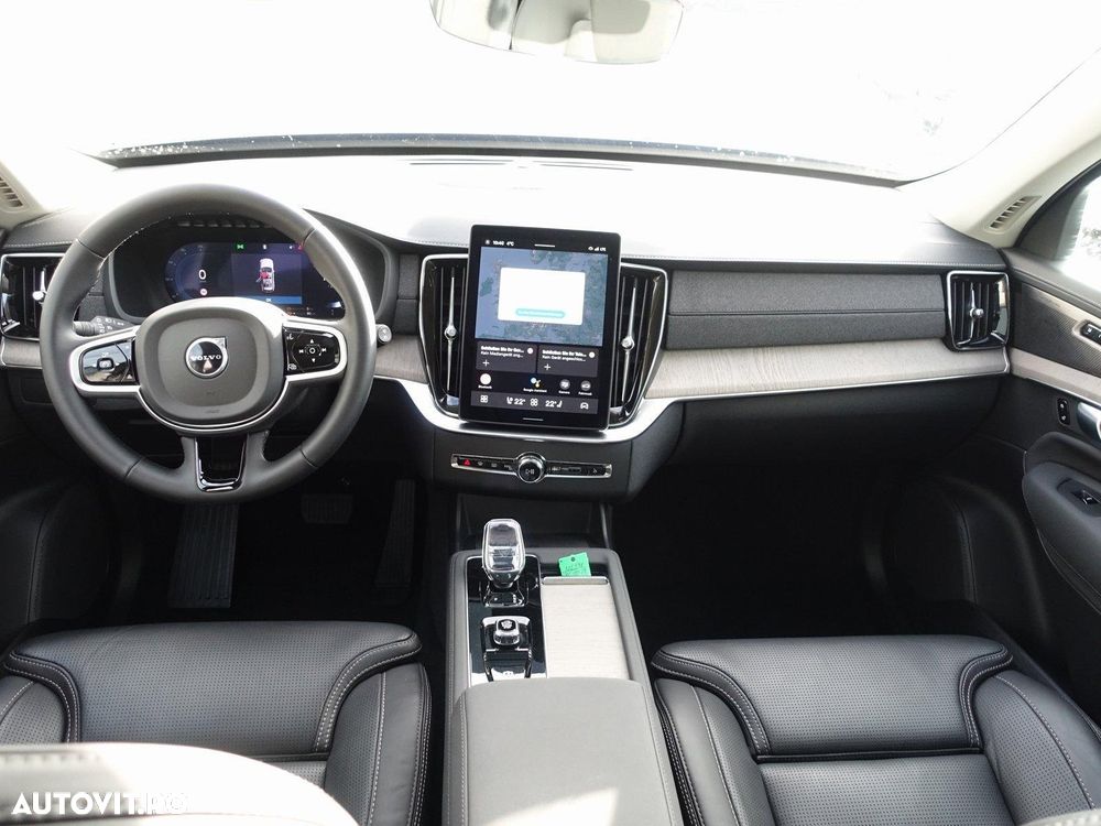 Volvo XC 90 T8 AWD Plus Dark - 12